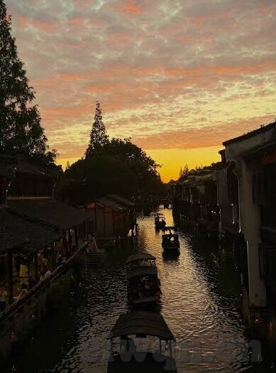 成人精品久久一区二区三区-成人精品久久一区二区三区，网络时代的隐秘角落与自我认知的边界