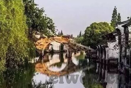 麻豆传煤app免费网站-XXX免费交流，一站式影视乐园— 边看边探索的视觉盛宴